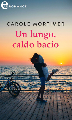 NUOVA USCITA: UN LUNGO, CALDO BACIO di CAROLE&nbsp;MORTIMER